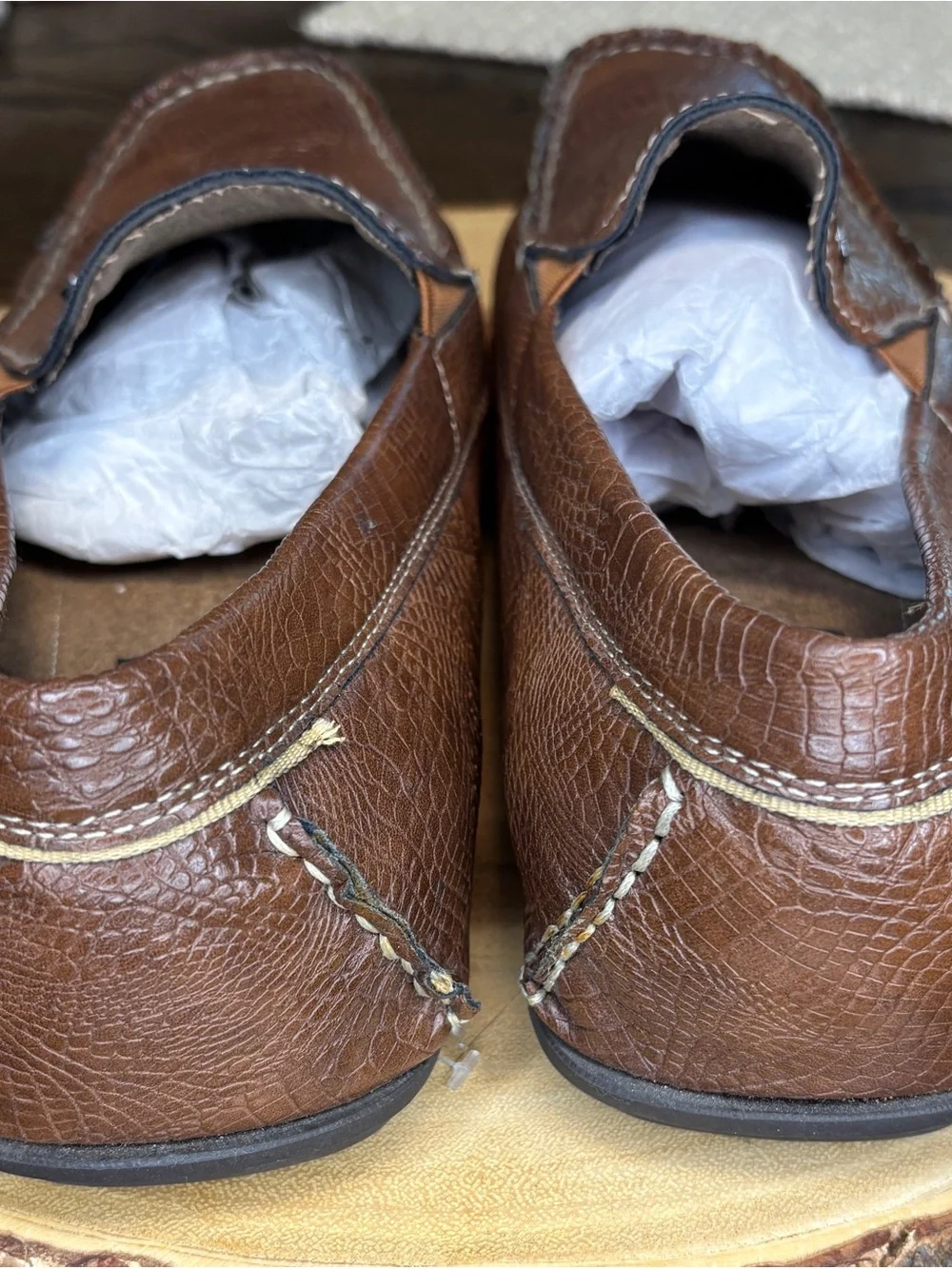 Steve Madden Men's Brown Textured Leather Slip-On Loafers
